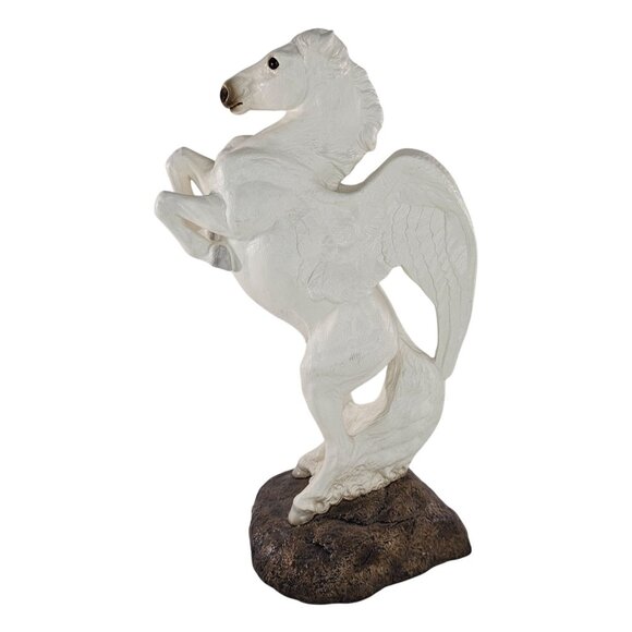 Windstone Editions Rearing Pegasus Stallion Male Horse Statue - Picture 2 of 11